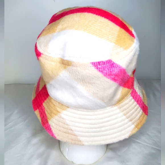 MONROW - bucket hat-women-Plaid design- fully linned polyester and wool main image 7